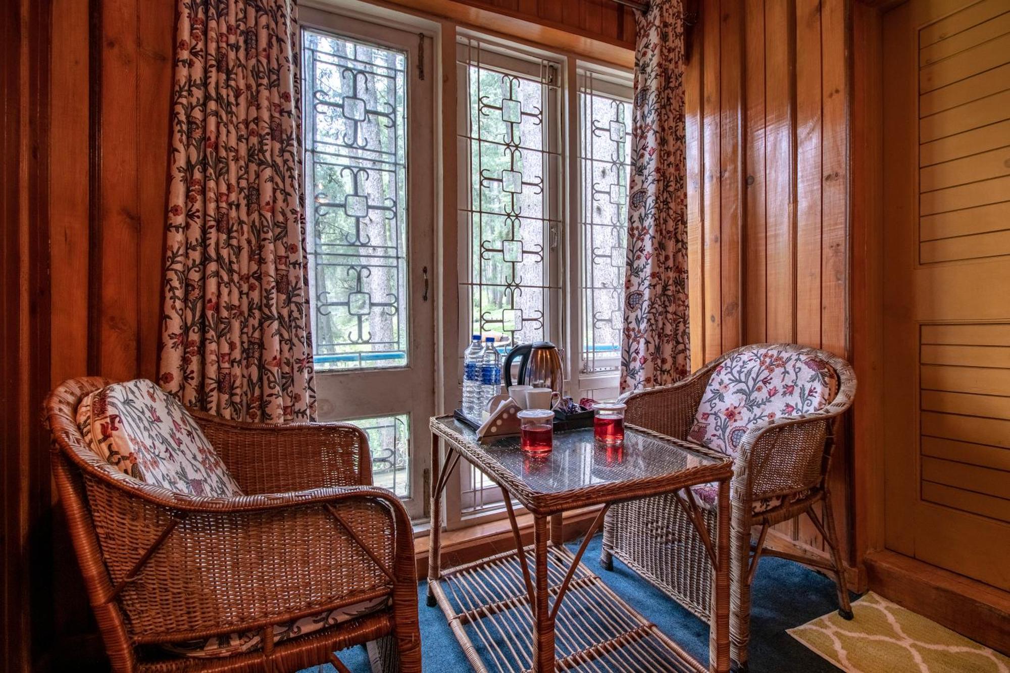Hotel Little Silver Pahalgam Luaran gambar